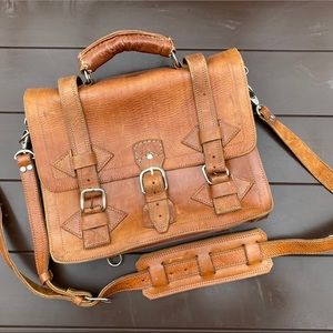Leather briefcase. Beautiful alternative to Saddleback.